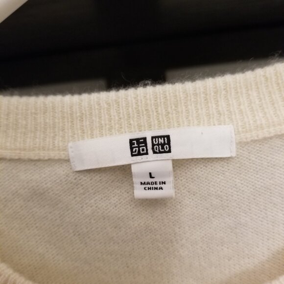 Uniqlo Cream Cashmere Cardigan Sweater - Picture 3 of 6